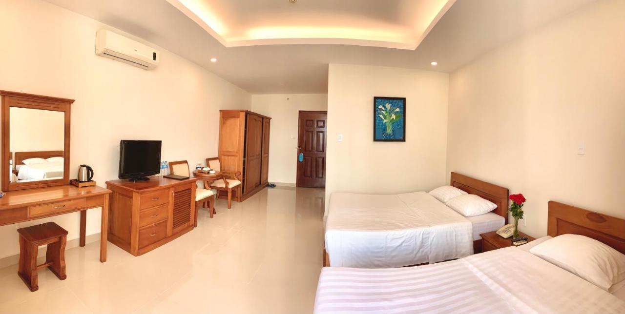 Tan Son Nhat 2 Hotel Хошимин Экстерьер фото